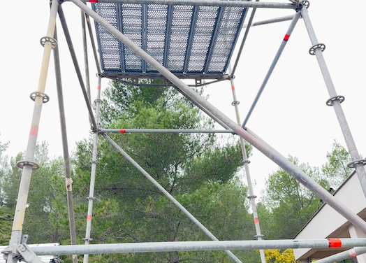 Vérification des assemblages et diagonales d'une structure provisoire